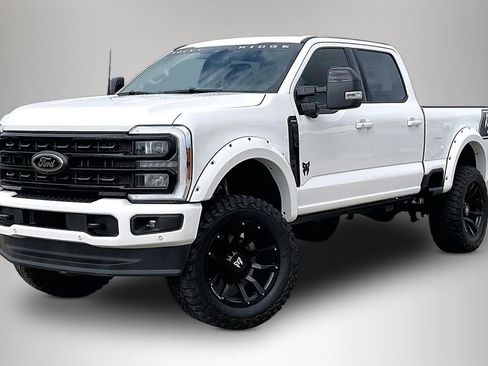 Used 2024 Ford F250 Lariat w/ Lariat Ultimate Package AWD/4WD image 2
