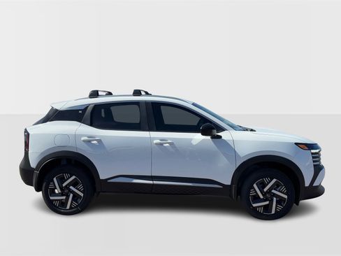 New 2026 Nissan Kicks SV w/ Cold Weather Package image 6