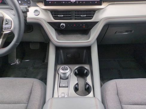 Certified 2026 Ford Explorer Active RWD image 21