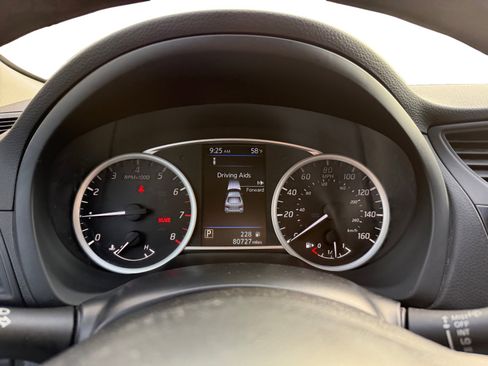 Used 2019 Nissan Sentra S image 11