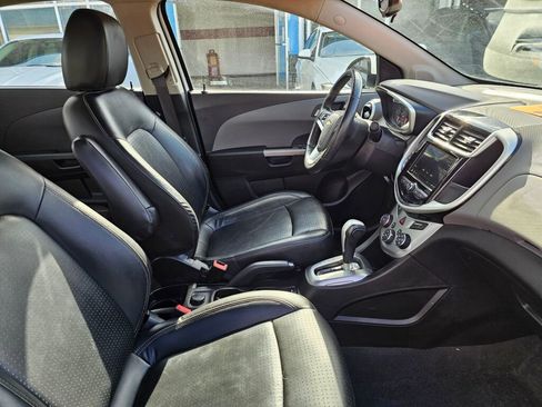 Used 2019 Chevrolet Sonic Premier image 12