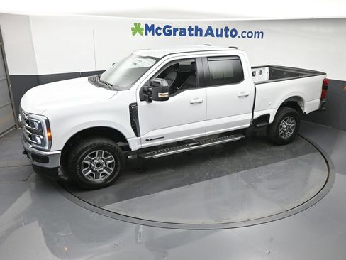 Used 2026 Ford F250 Lariat AWD/4WD image 22