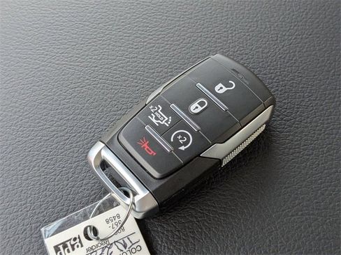 New 2026 RAM 1500 4x4 Crew Cab image 29