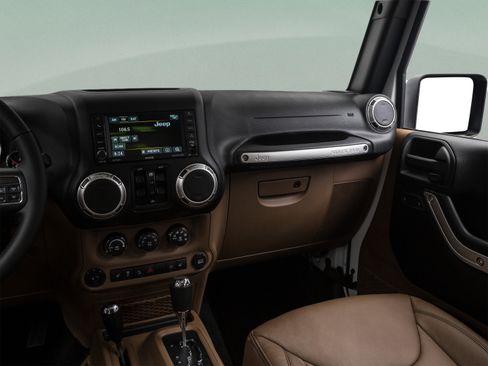Used 2018 Jeep Wrangler Unlimited Sport S AWD/4WD image 44