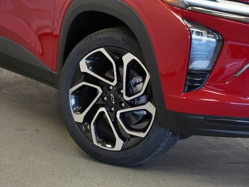 New 2026 Chevrolet Trax RS w/ Driver Confidence Package FWD image 9