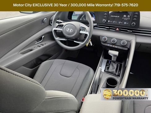 New 2026 Hyundai Elantra SE image 31