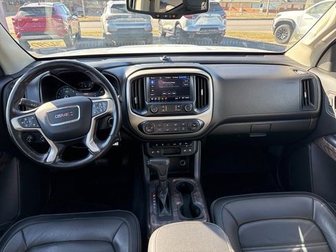 Used 2021 GMC Canyon Denali image 20