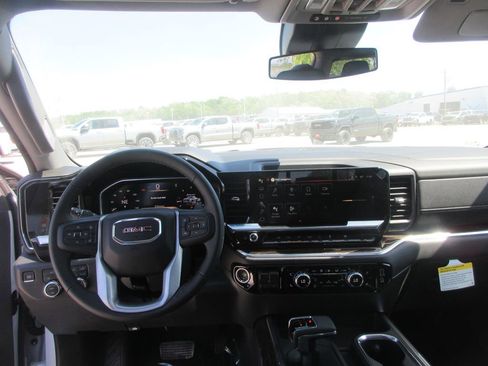 New 2026 GMC Sierra 1500 Elevation AWD/4WD image 16