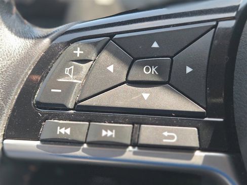 Used 2020 Nissan Altima 2.5 SR FWD image 19