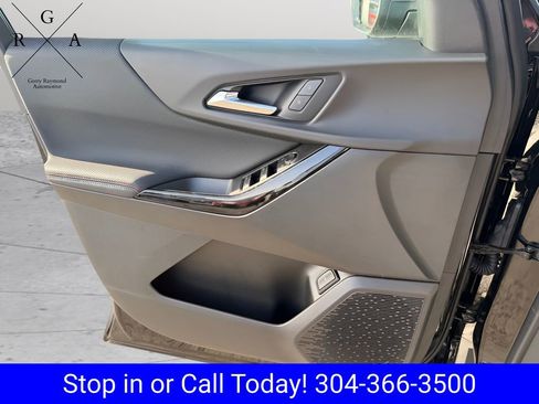 New 2026 Chevrolet Equinox RS w/ LPO, Floor Liner Package AWD/4WD image 20