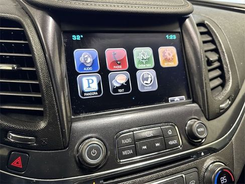 Certified 2015 Chevrolet Impala LT w/ Convenience Package image 15