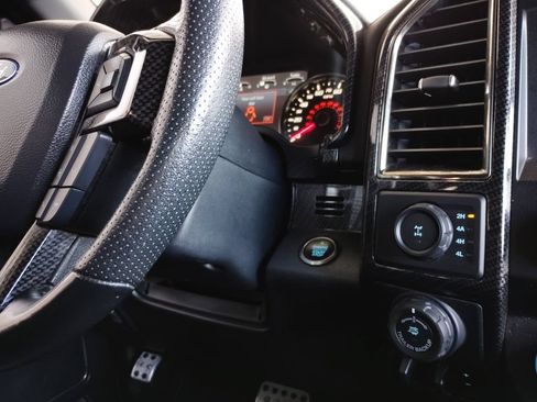 Used 2018 Ford F150 Raptor w/ Equipment Group 802A Luxury AWD/4WD image 35