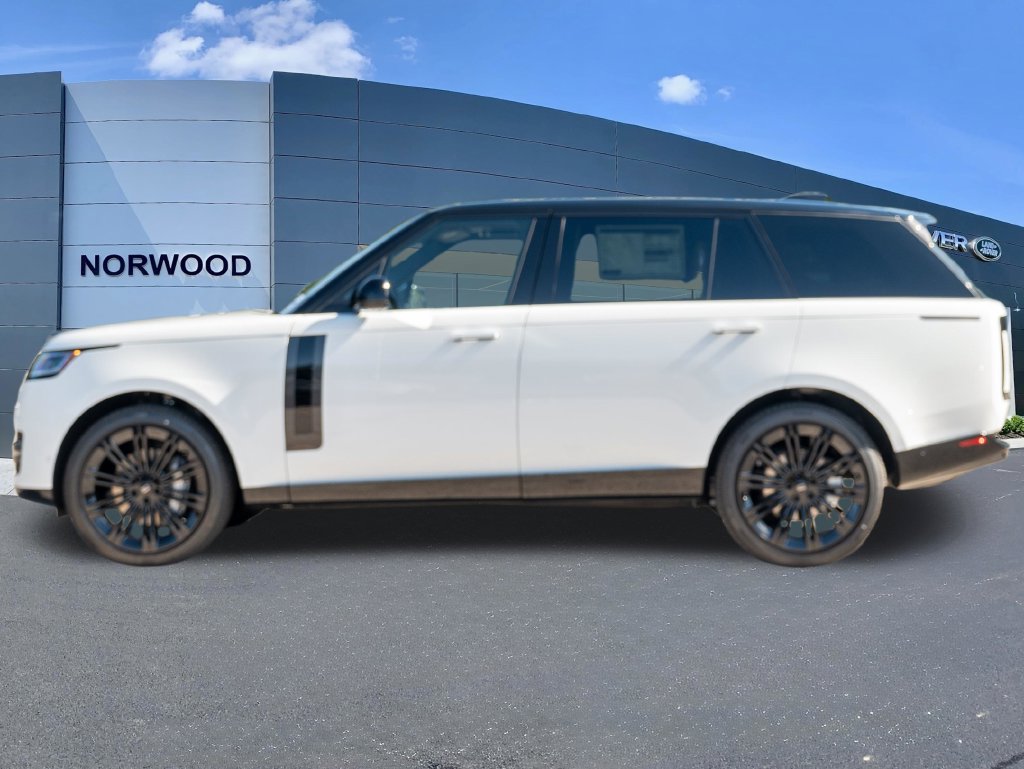 New 2027 Land Rover Range Rover Long Wheelbase SE AWD/4WD image 7