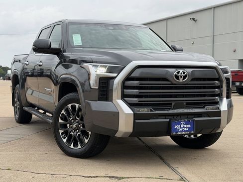 Used 2026 Toyota Tundra Limited w/ Power Package AWD/4WD image 2