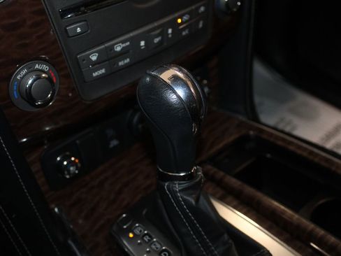 Used 2018 Nissan Armada Platinum w/ Cargo Package image 57