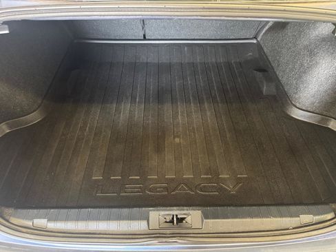 Used 2017 Subaru Legacy 2.5i Premium AWD/4WD image 25