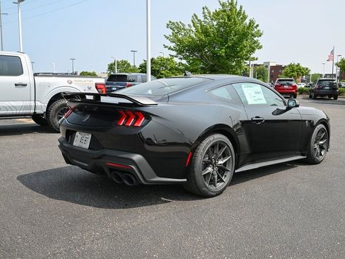 New 2025 Ford Mustang Dark Horse image 4