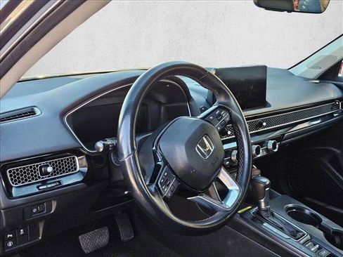 Used 2023 Honda Civic Touring image 10