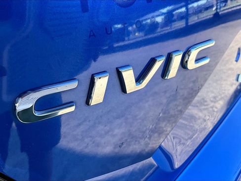 Certified 2018 Honda Civic EX-T image 30