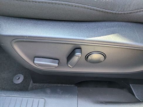 Used 2024 Ford Escape Active w/ Tech Pack #2 FWD image 21