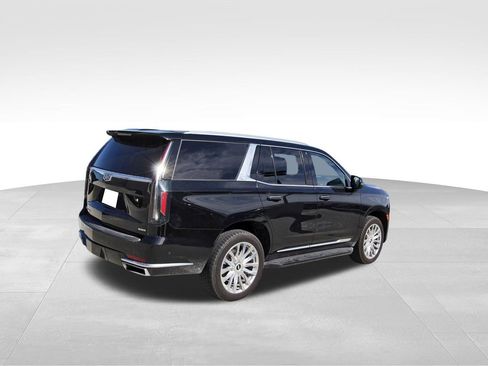 Used 2023 Cadillac Escalade Premium Luxury image 4
