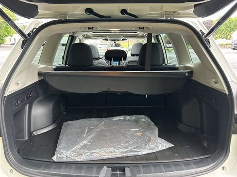 Certified 2023 Subaru Forester Premium AWD/4WD image 27