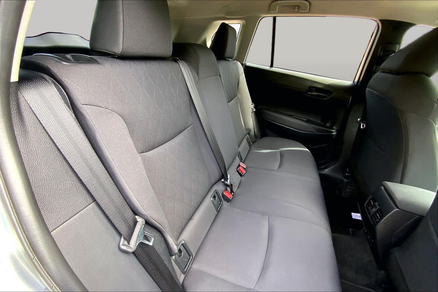 Used 2026 Toyota Corolla Cross LE FWD image 19