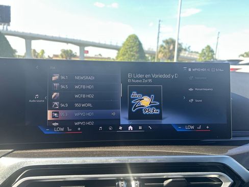 Used 2024 BMW i4 eDrive40 w/ Convenience Package image 23