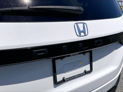 Certified 2025 Honda Pilot EX-L image 29