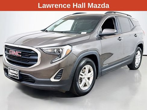 Used 2020 GMC Terrain SLE w/ Driver Convenience Package FWD image 1