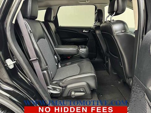 Used 2019 Dodge Journey Crossroad image 18