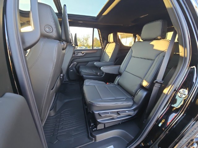 New 2027 GMC Yukon Denali w/ Denali Reserve Package AWD/4WD image 26