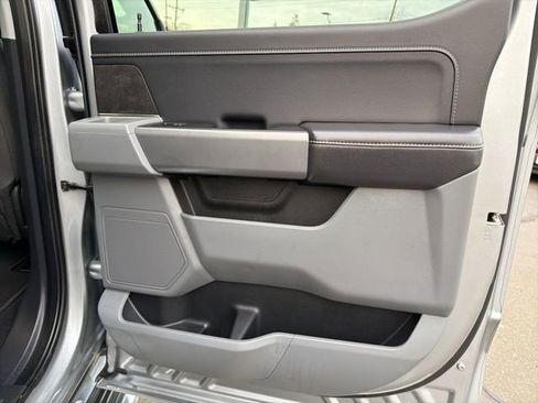 Used 2025 Ford F150 XLT w/ Equipment Group 301A Standard image 25