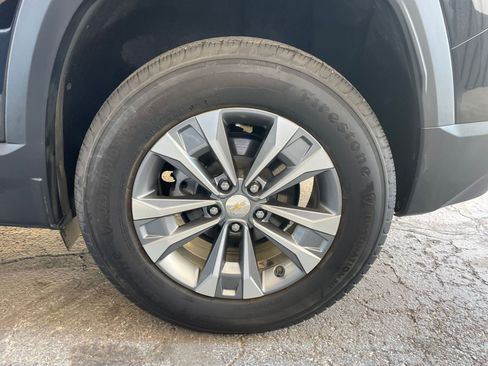 Used 2025 Chevrolet Equinox LT image 30