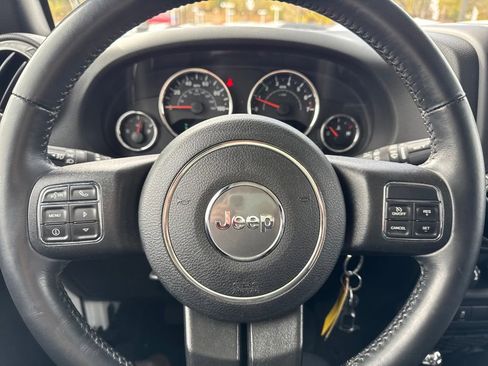 Used 2017 Jeep Wrangler Unlimited Sport image 46