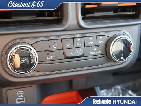 Used 2023 Ford Maverick XLT FWD image 34