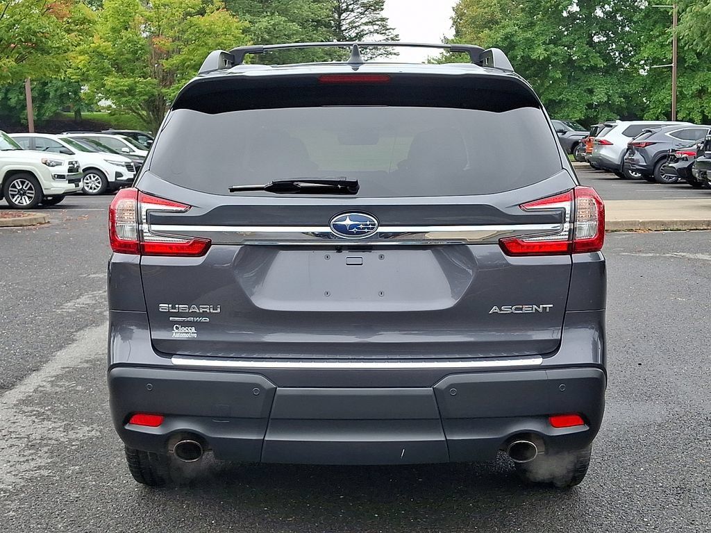 Used 2024 Subaru Ascent Premium w/ Convenience Package AWD/4WD image 8