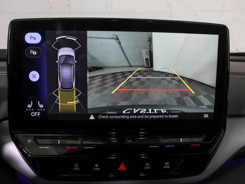 Used 2023 Volkswagen ID.4 2WD image 6