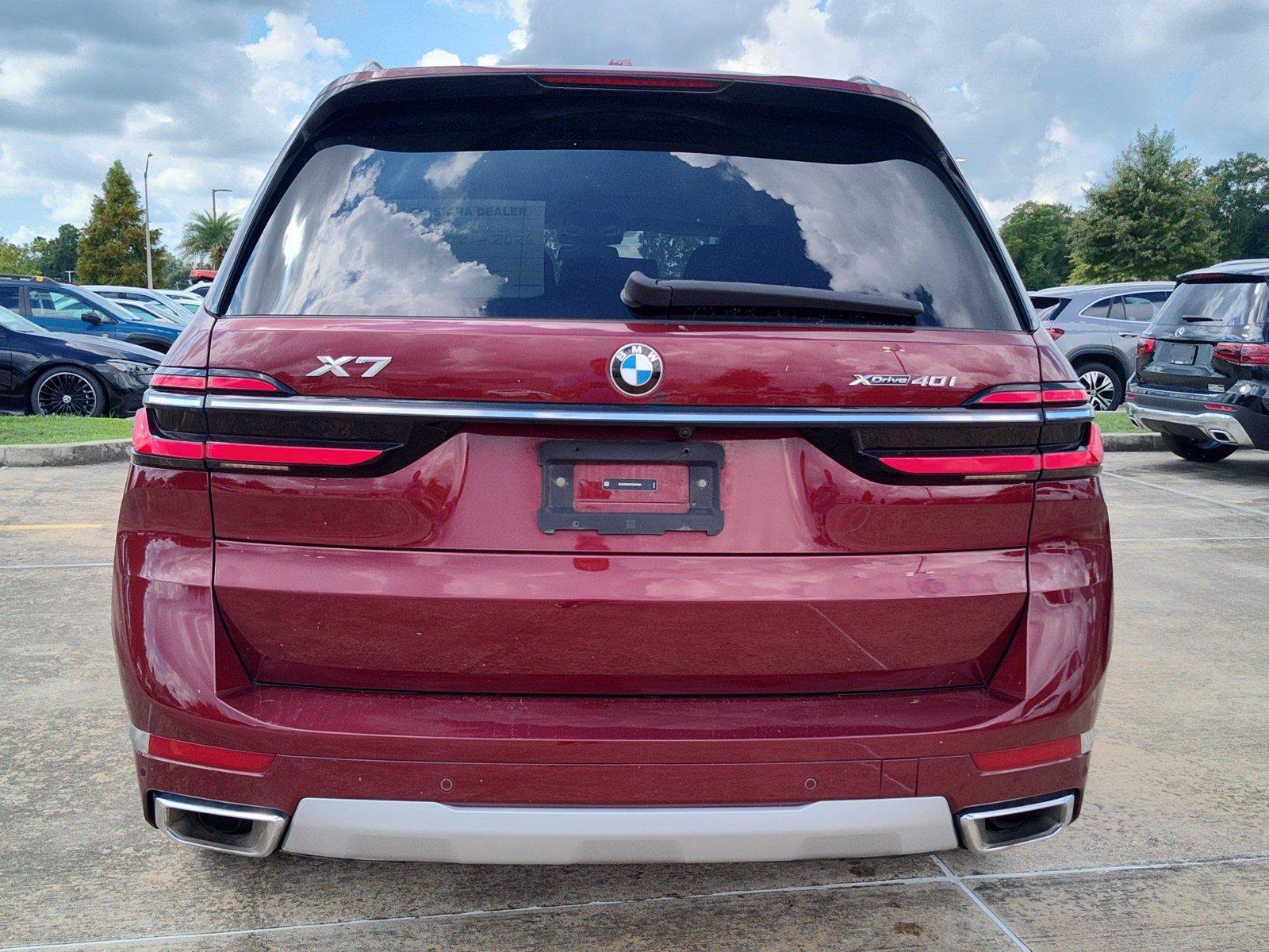 Used 2026 BMW X7 xDrive40i AWD/4WD image 4