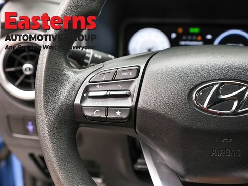 Used 2023 Hyundai Kona SE w/ Cargo Package FWD image 14