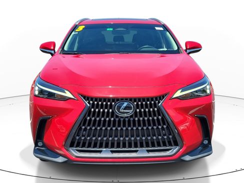 Used 2023 Lexus NX 250 FWD image 2