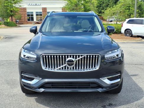 Used 2021 Volvo XC90 T8 Inscription w/ Lounge Package AWD/4WD image 10