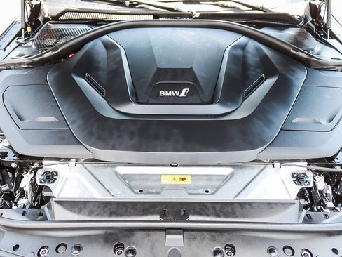Used 2023 BMW i4 eDrive40 RWD image 27