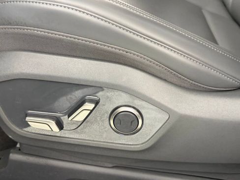 Used 2024 Kia EV9 Light image 25