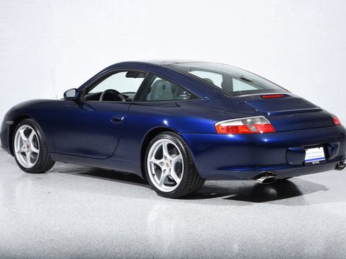 Used 2004 Porsche 911 Targa RWD image 10