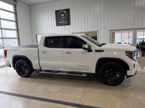 Used 2022 GMC Sierra 1500 Denali image 15