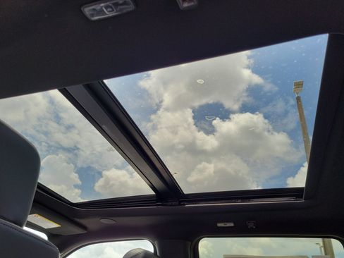 New 2026 Ford F250 Platinum AWD/4WD image 14