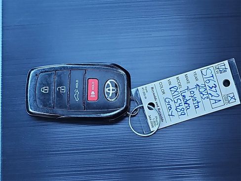 Used 2023 Toyota Tundra Platinum image 40