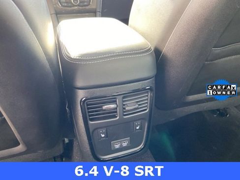 Used 2023 Chrysler 300 C image 26