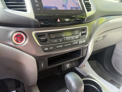 Used 2018 Honda Pilot EX-L image 41